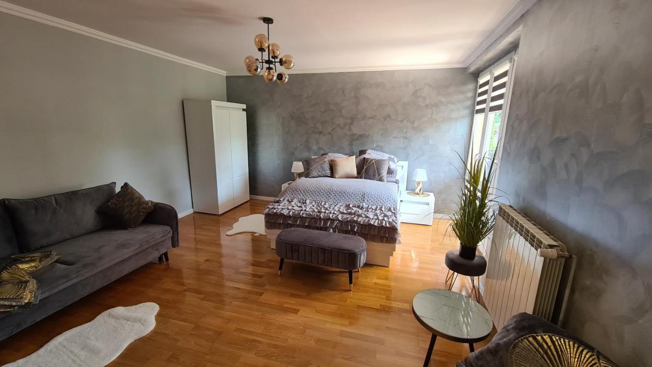 Apartament Deluxe 2 Oswiecim Exterior photo